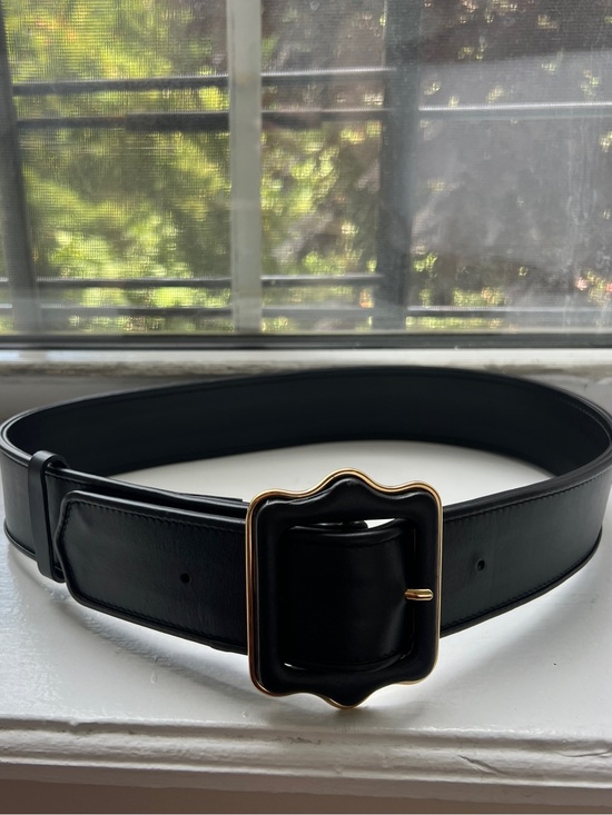 Sarah Flint - Vienna Waist Belt - Black Leather Belt with Gold Scalloped Buckle main image 10